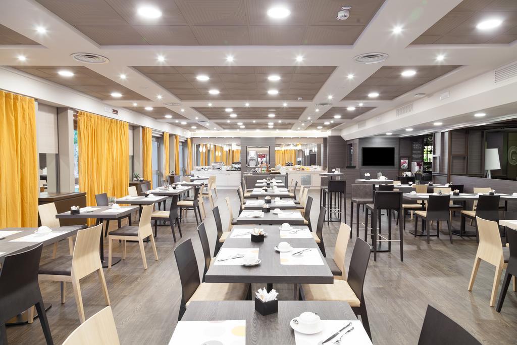 Novotel Brescia Due Bagian luar foto